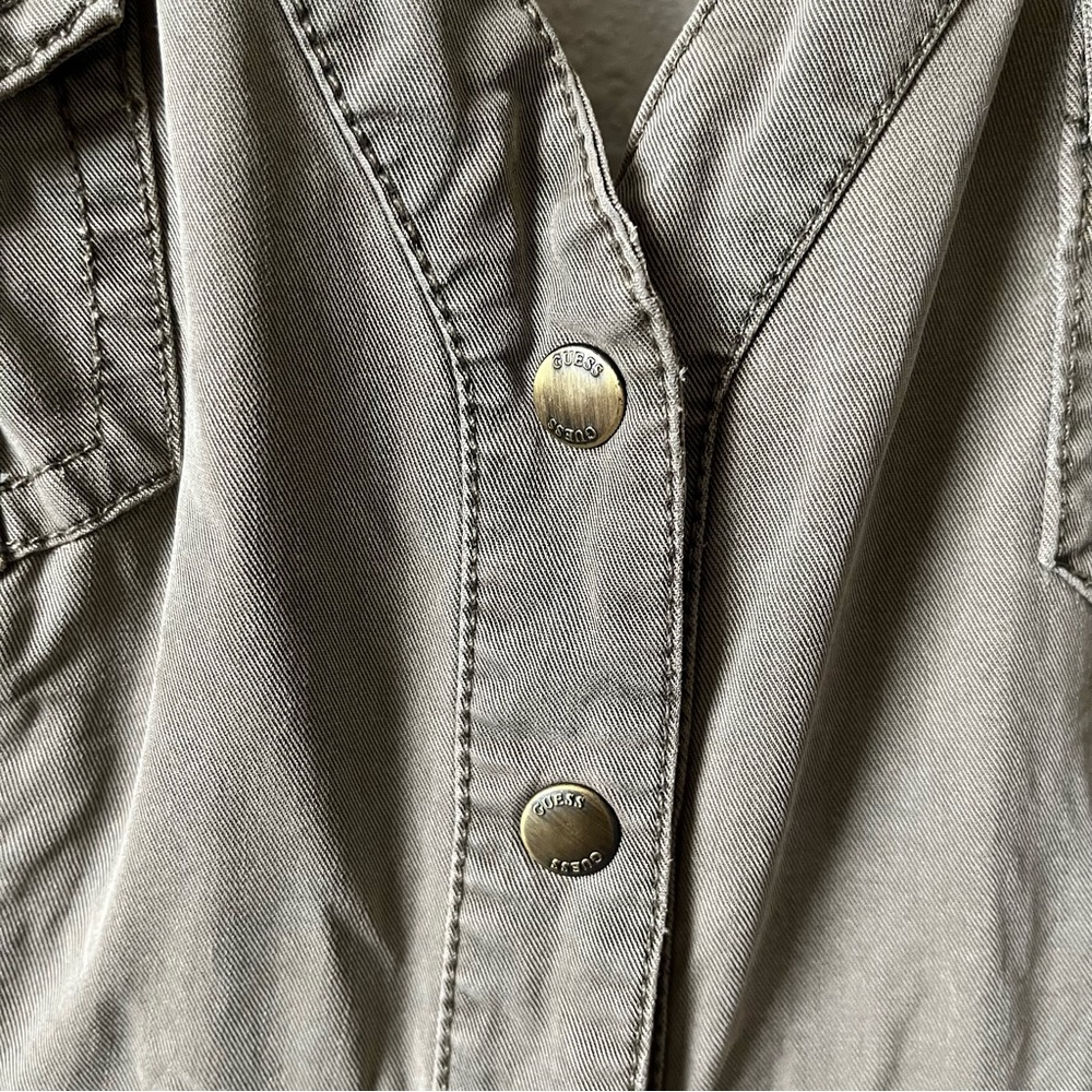 Guess Olive Green Collared Washed Backless Halter Mini Dress Button - Picture 4 of 6